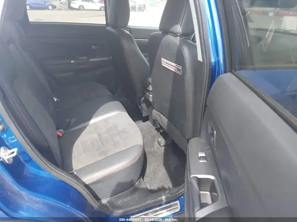 JA4AP3AW0JZ006277 2018 MITSUBISHI OUTLANDER - Image 8