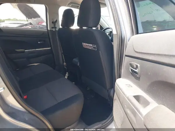 JA4AP3AW1GZ049485 2016 MITSUBISHI OUTLANDER - Image 8