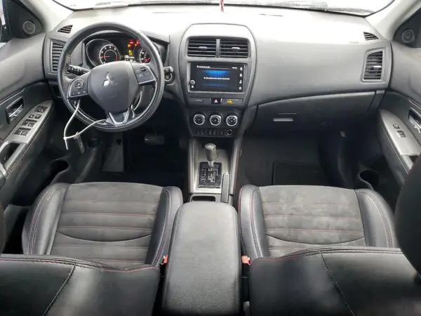 JA4AP3AW1JU019178 2018 MITSUBISHI OUTLANDER - Image 8