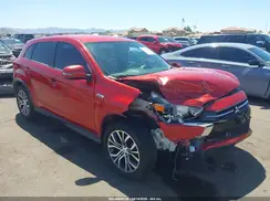 JA4AP3AW1JZ001704 2018 MITSUBISHI OUTLANDER