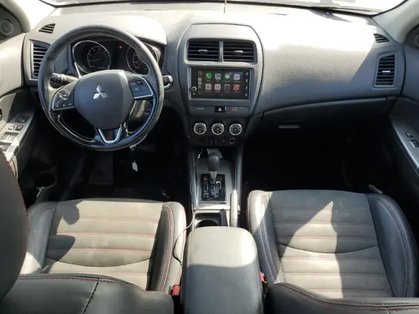 JA4AP3AW1JZ035478 2018 MITSUBISHI OUTLANDER - Image 8