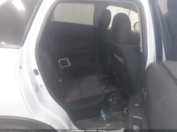 JA4AP3AW2GZ042142 2016 MITSUBISHI OUTLANDER - Image 8