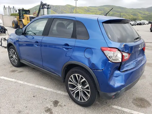JA4AP3AW2GZ045039 2016 MITSUBISHI OUTLANDER - Image 2