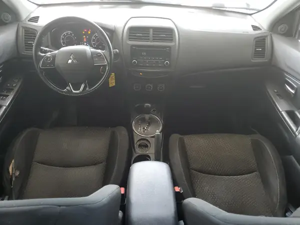 JA4AP3AW2GZ045879 2016 MITSUBISHI OUTLANDER - Image 8