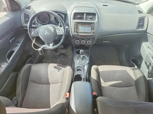JA4AP3AW2HZ019218 2017 MITSUBISHI OUTLANDER - Image 8