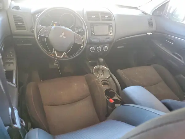 JA4AP3AW2HZ026590 2017 MITSUBISHI OUTLANDER - Image 8