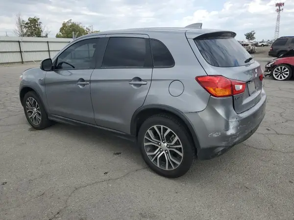 JA4AP3AW2HZ063221 2017 MITSUBISHI OUTLANDER - Image 2