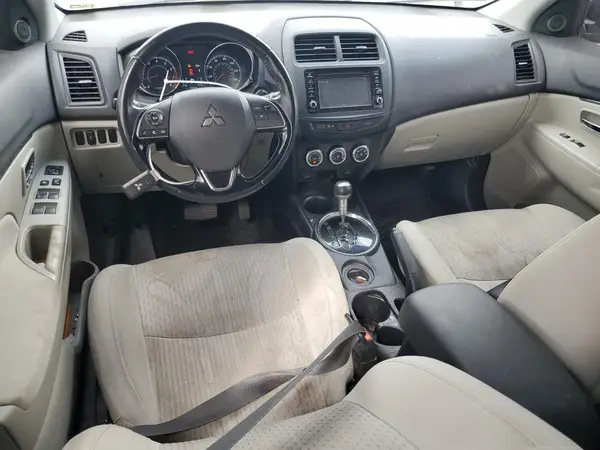 JA4AP3AW2HZ063221 2017 MITSUBISHI OUTLANDER - Image 8