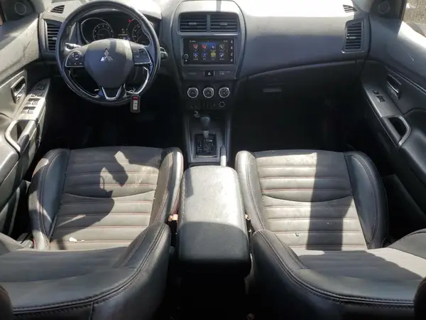 JA4AP3AW2JZ032783 2018 MITSUBISHI OUTLANDER - Image 8