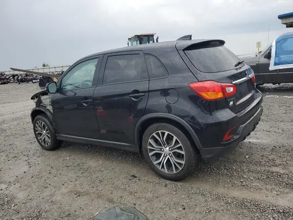JA4AP3AW2JZ034355 2018 MITSUBISHI OUTLANDER - Image 2