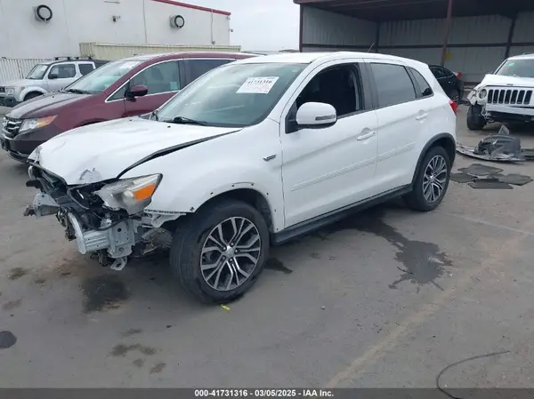 JA4AP3AW3GZ047124 2016 MITSUBISHI OUTLANDER - Image 2