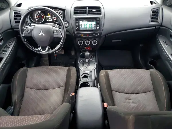 JA4AP3AW3HZ044466 2017 MITSUBISHI OUTLANDER - Image 8