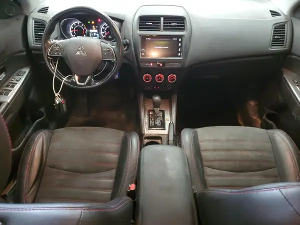 JA4AP3AW3JU016802 2018 MITSUBISHI OUTLANDER - Image 8