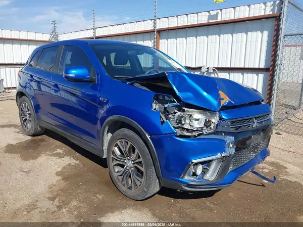 JA4AP3AW3JU021708 2018 MITSUBISHI OUTLANDER - Image 1