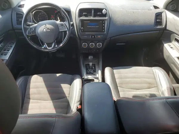 JA4AP3AW3JZ006175 2018 MITSUBISHI OUTLANDER - Image 8