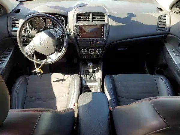 JA4AP3AW3JZ036132 2018 MITSUBISHI OUTLANDER - Image 8