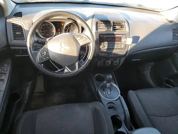 JA4AP3AW4GZ042949 2016 MITSUBISHI OUTLANDER - Image 8