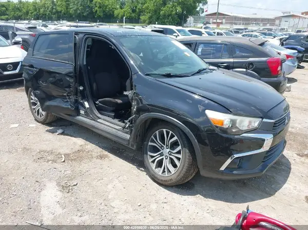 JA4AP3AW4GZ047259 2016 MITSUBISHI OUTLANDER - Image 1