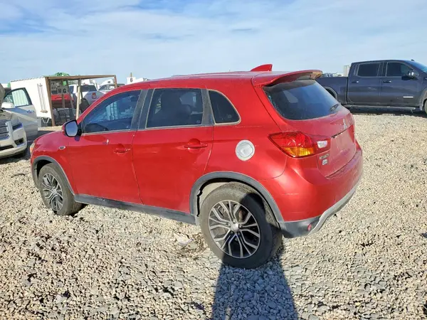 JA4AP3AW4HZ025182 2017 MITSUBISHI OUTLANDER - Image 2
