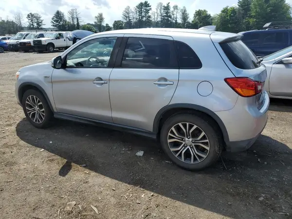 JA4AP3AW4HZ042953 2017 MITSUBISHI OUTLANDER - Image 2