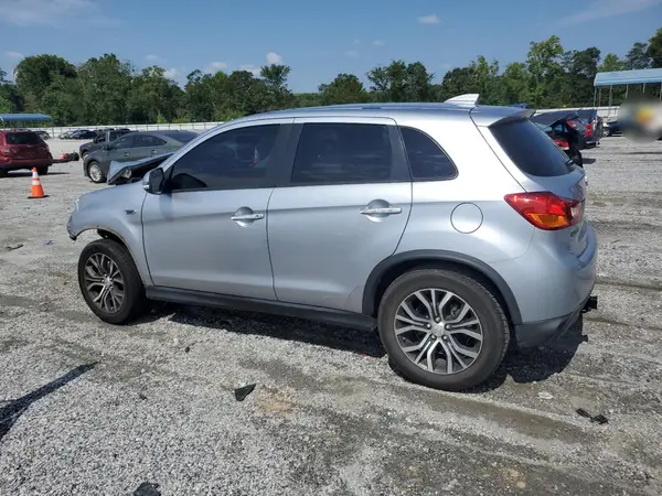 JA4AP3AW4HZ044962 2017 MITSUBISHI OUTLANDER - Image 2