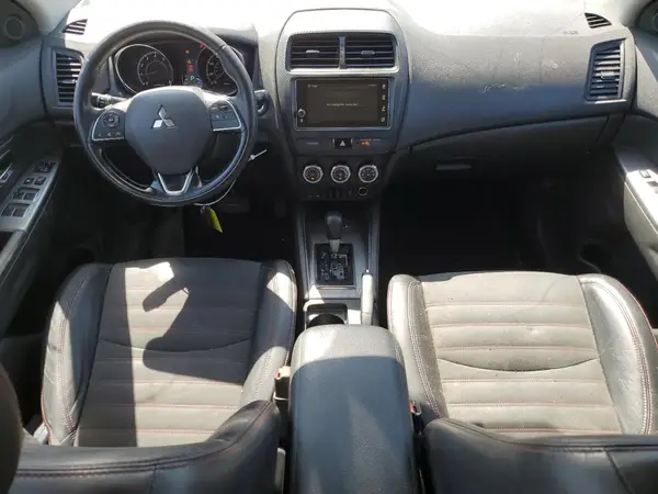 JA4AP3AW4JU000544 2018 MITSUBISHI OUTLANDER - Image 8