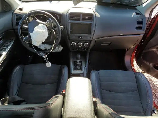 JA4AP3AW4JU006201 2018 MITSUBISHI OUTLANDER - Image 8