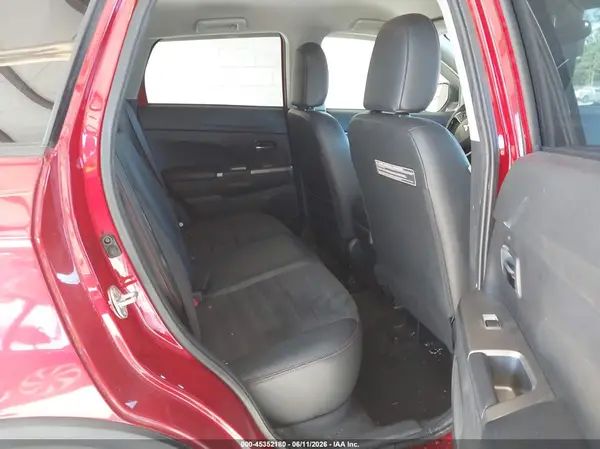 JA4AP3AW4JZ036429 2018 MITSUBISHI OUTLANDER - Image 8