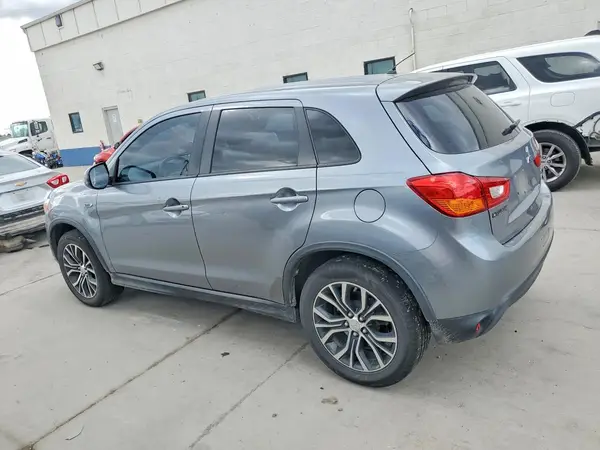 JA4AP3AW5GZ028493 2016 MITSUBISHI OUTLANDER - Image 2