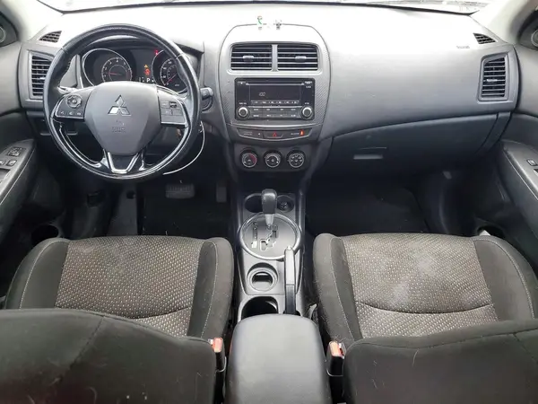 JA4AP3AW5GZ028493 2016 MITSUBISHI OUTLANDER - Image 8