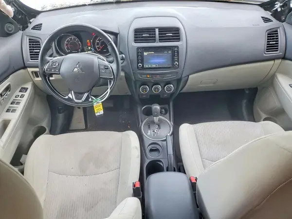 JA4AP3AW5HZ030097 2017 MITSUBISHI OUTLANDER - Image 8
