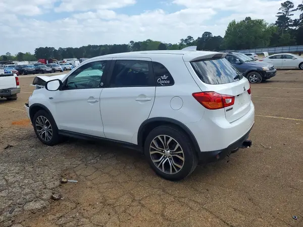 JA4AP3AW5HZ056117 2017 MITSUBISHI OUTLANDER - Image 2