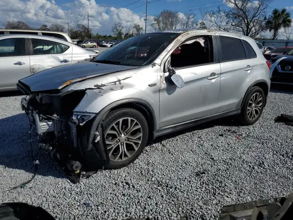 JA4AP3AW5JZ009515 2018 MITSUBISHI OUTLANDER - Image 1