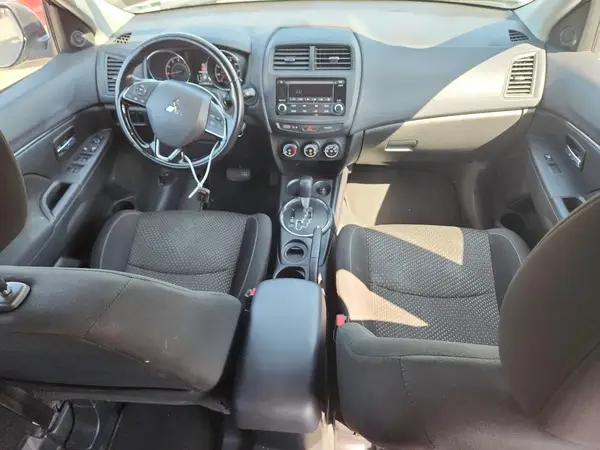 JA4AP3AW6GZ028700 2016 MITSUBISHI OUTLANDER - Image 8