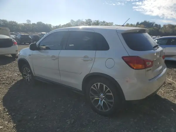 JA4AP3AW6GZ050230 2016 MITSUBISHI OUTLANDER - Image 2