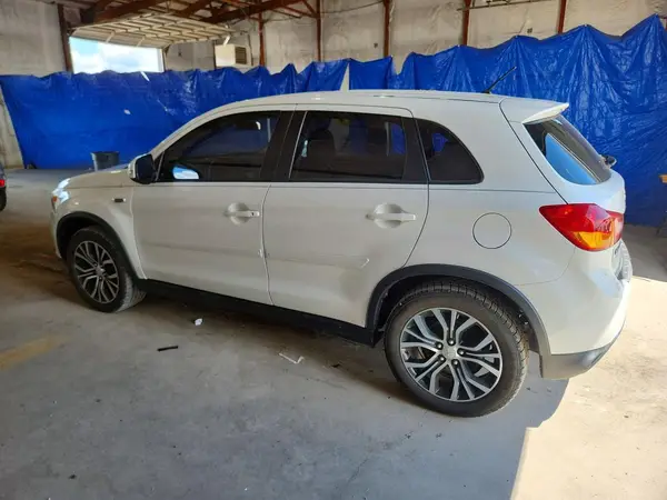 JA4AP3AW6GZ051023 2016 MITSUBISHI OUTLANDER - Image 2