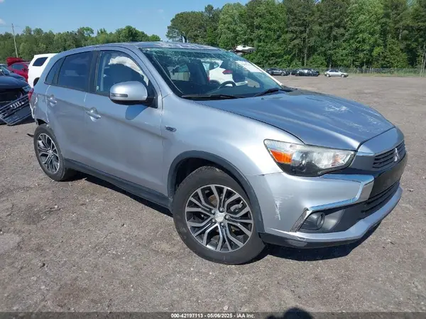 JA4AP3AW6HZ017794 2017 MITSUBISHI OUTLANDER - Image 1