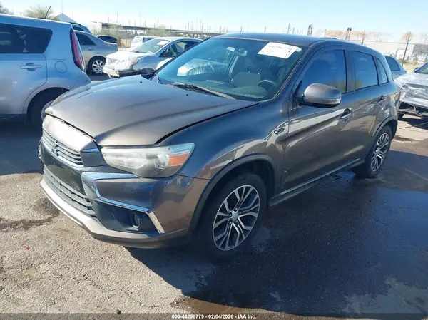 JA4AP3AW6HZ027788 2017 MITSUBISHI OUTLANDER - Image 2