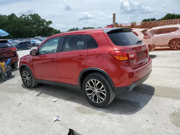 JA4AP3AW6HZ066400 2017 MITSUBISHI OUTLANDER - Image 2