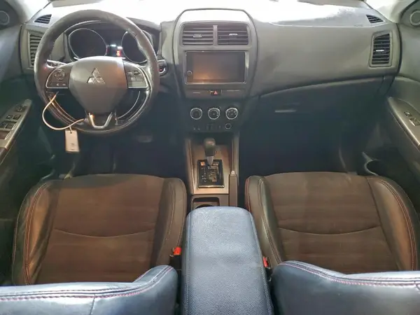 JA4AP3AW6JU013506 2018 MITSUBISHI OUTLANDER - Image 8