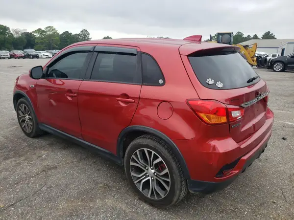 JA4AP3AW6JU014087 2018 MITSUBISHI OUTLANDER - Image 2