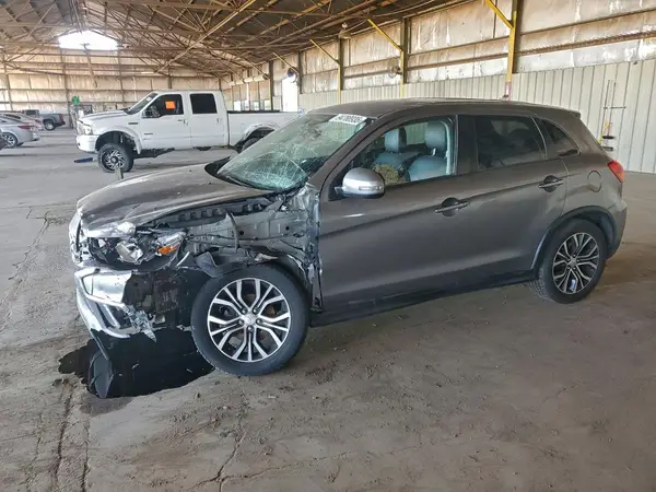 JA4AP3AW6JU015417 2018 MITSUBISHI OUTLANDER - Image 1