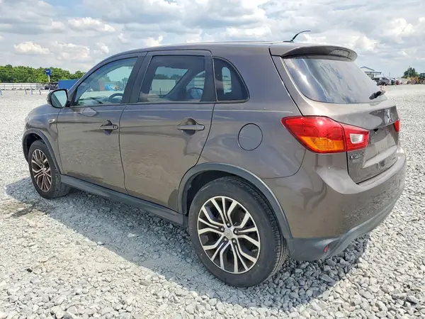 JA4AP3AW7GZ045764 2016 MITSUBISHI OUTLANDER - Image 2