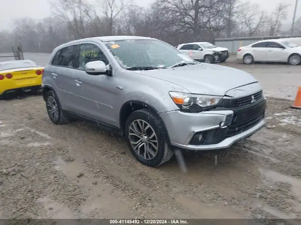 JA4AP3AW7GZ052276 2016 MITSUBISHI OUTLANDER - Image 1