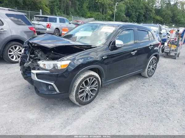 JA4AP3AW7HZ017416 2017 MITSUBISHI OUTLANDER - Image 2