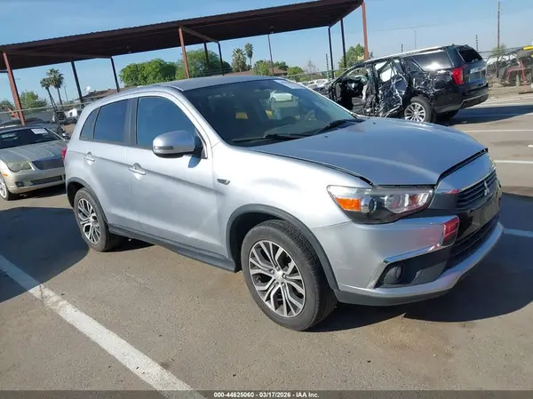 JA4AP3AW7HZ047838 2017 MITSUBISHI OUTLANDER - Image 1