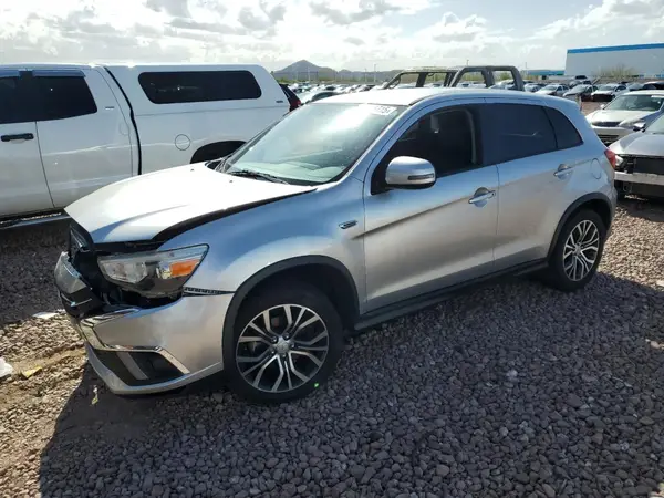JA4AP3AW7JZ033394 2018 MITSUBISHI OUTLANDER - Image 1