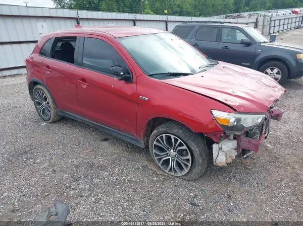 JA4AP3AW7JZ034271 2018 MITSUBISHI OUTLANDER - Image 1