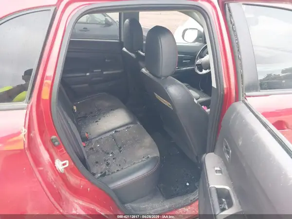 JA4AP3AW7JZ034271 2018 MITSUBISHI OUTLANDER - Image 8