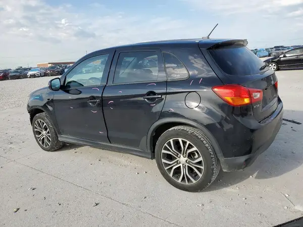 JA4AP3AW8GZ046051 2016 MITSUBISHI OUTLANDER - Image 2